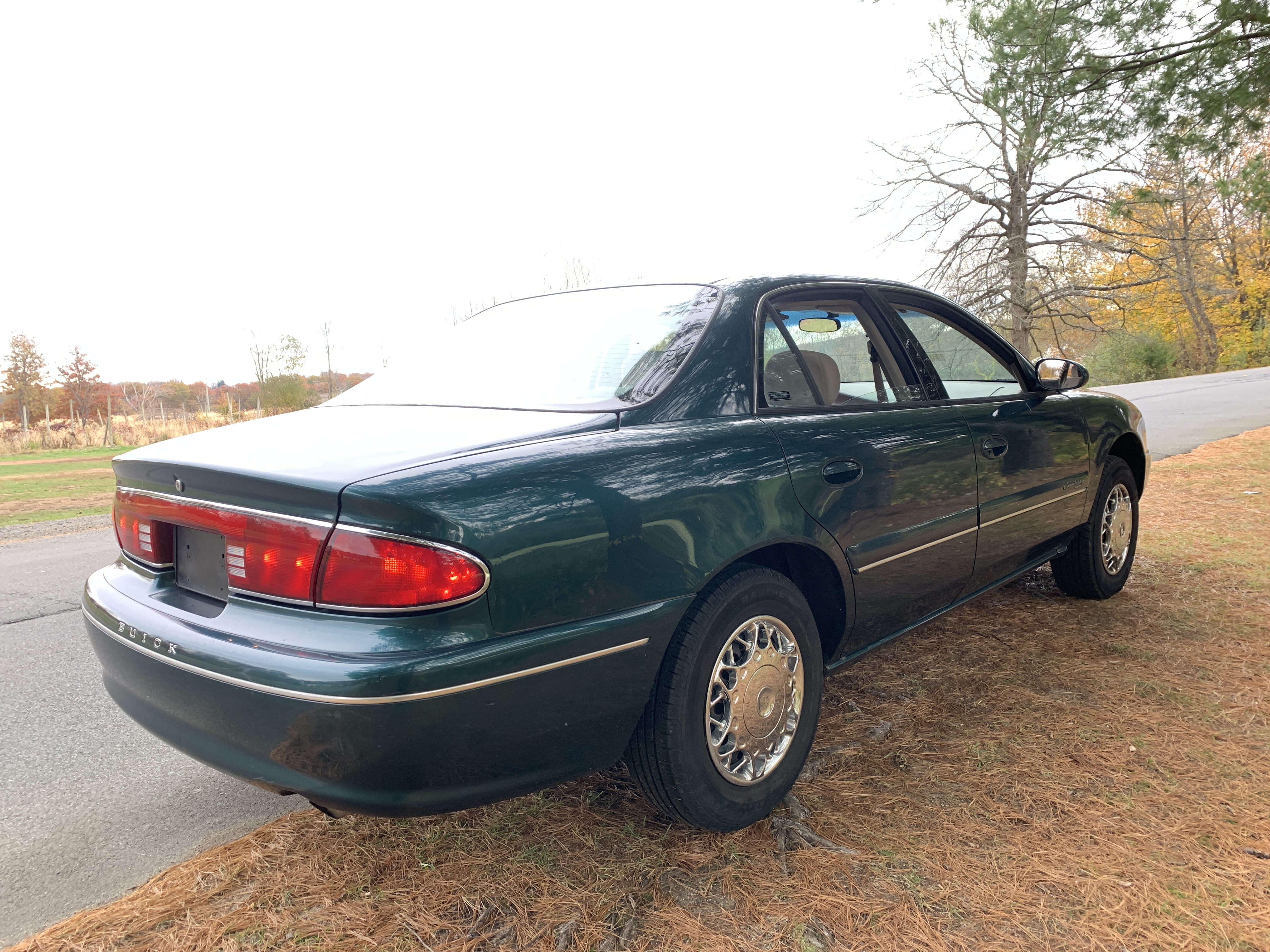 2001 Buick Century Custom Only 77K Mileage — photo 12